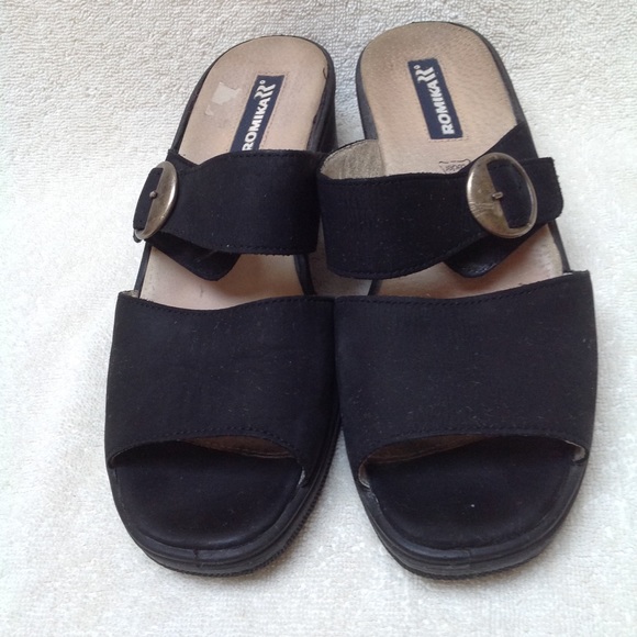 sandals with two straps across